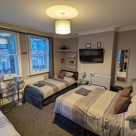 Caversham Lodge Reading Ngoại thất bức ảnh
