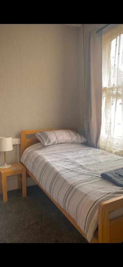 Caversham Lodge Reading Ngoại thất bức ảnh