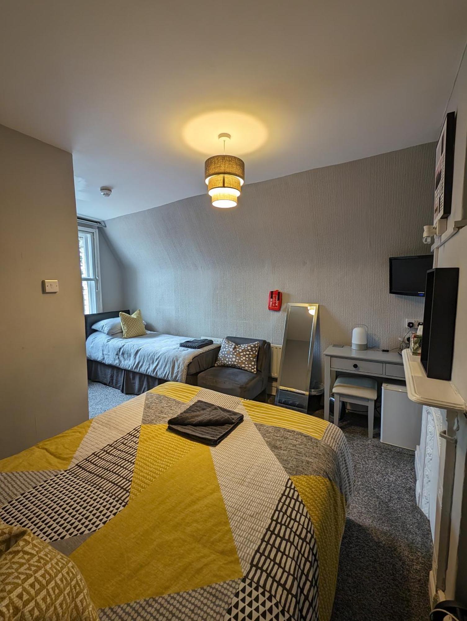 Caversham Lodge Reading Ngoại thất bức ảnh